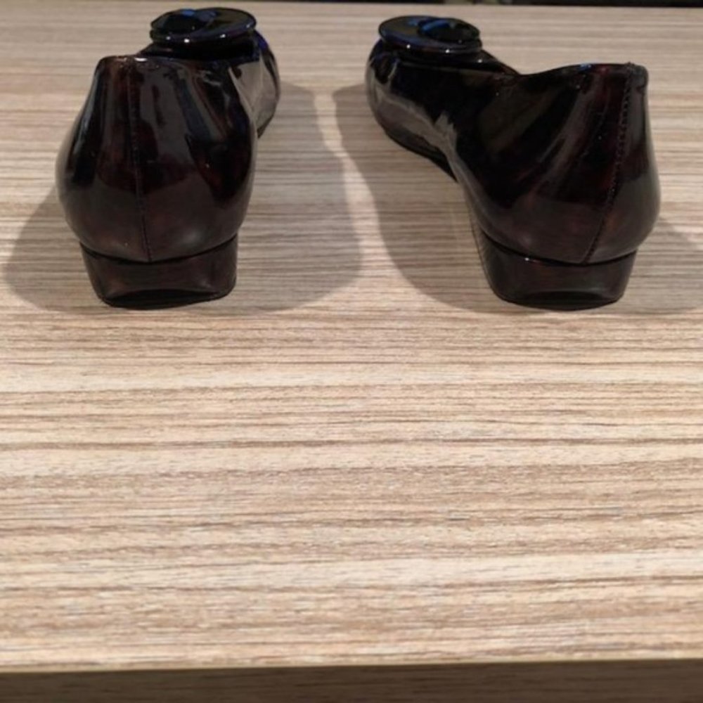 Stuart Weitzman Tortoise Shell Patent Leather Shoe - image 2